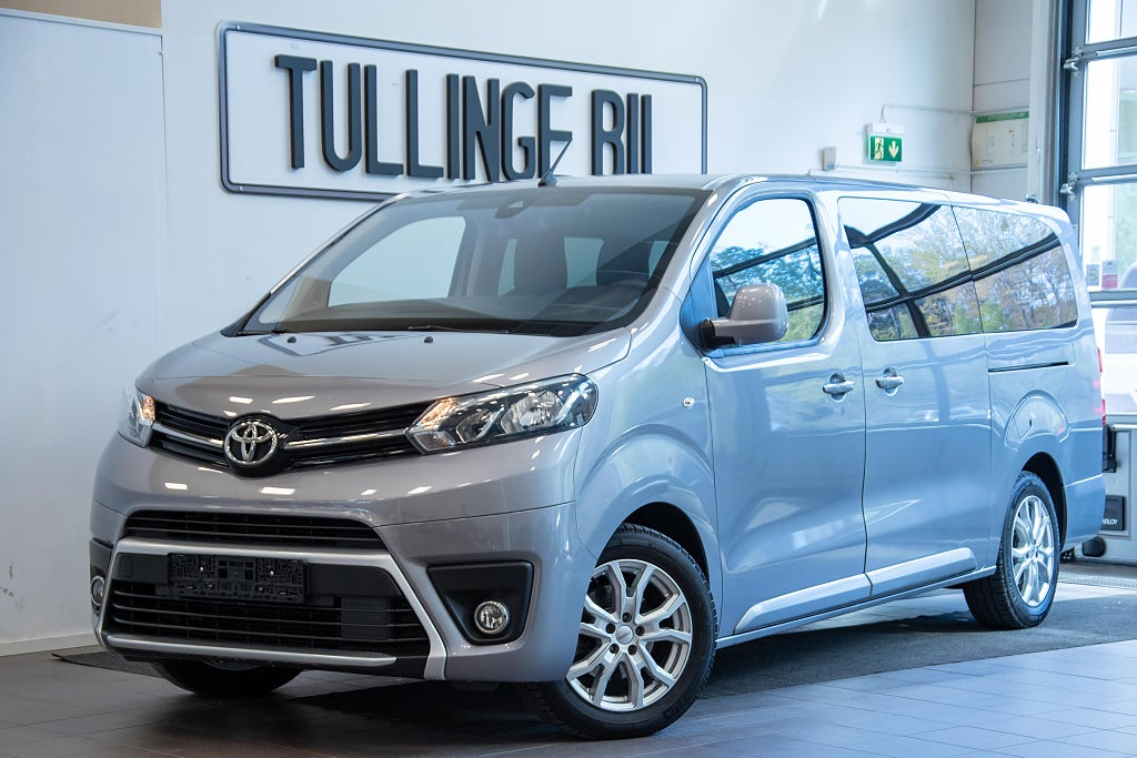 Toyota Proace Verso 2.0 D-4D 177HK 9-Sits Värmare P-Sensorer Adaptiv MOMS 