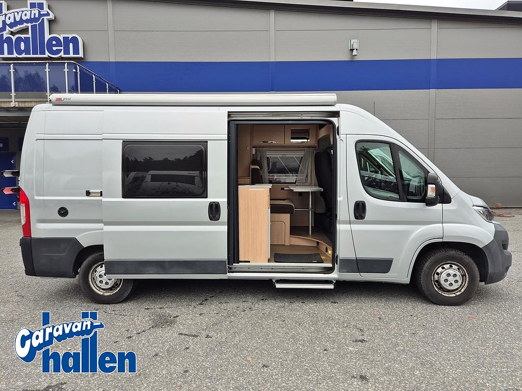 RMB 600 (Lithiumbatteri/Solpanel/Inverter/Markis/Backkamera)