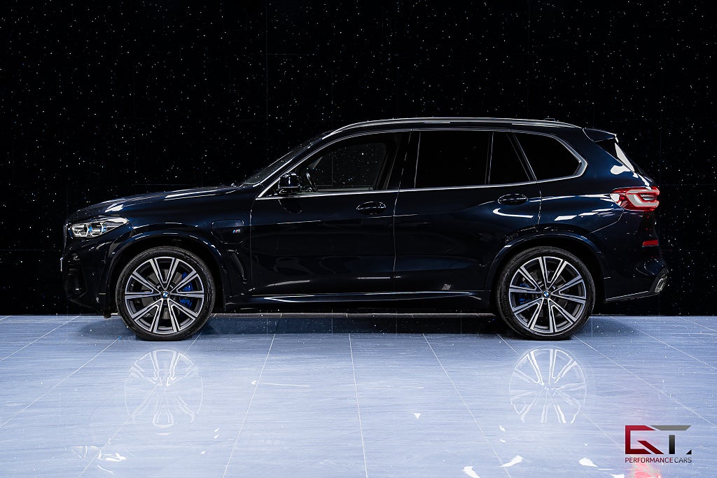 BMW X5 xDrive45e M-Sport 22" HuD Pano Sky H/K Laser DAP