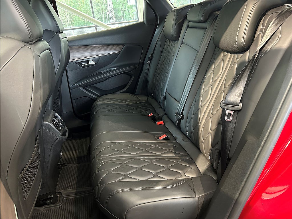 Bild på Peugeot 3008 GT 1.2 PT 130hk Aut - B-KAMERA,CARPLAY,NAV