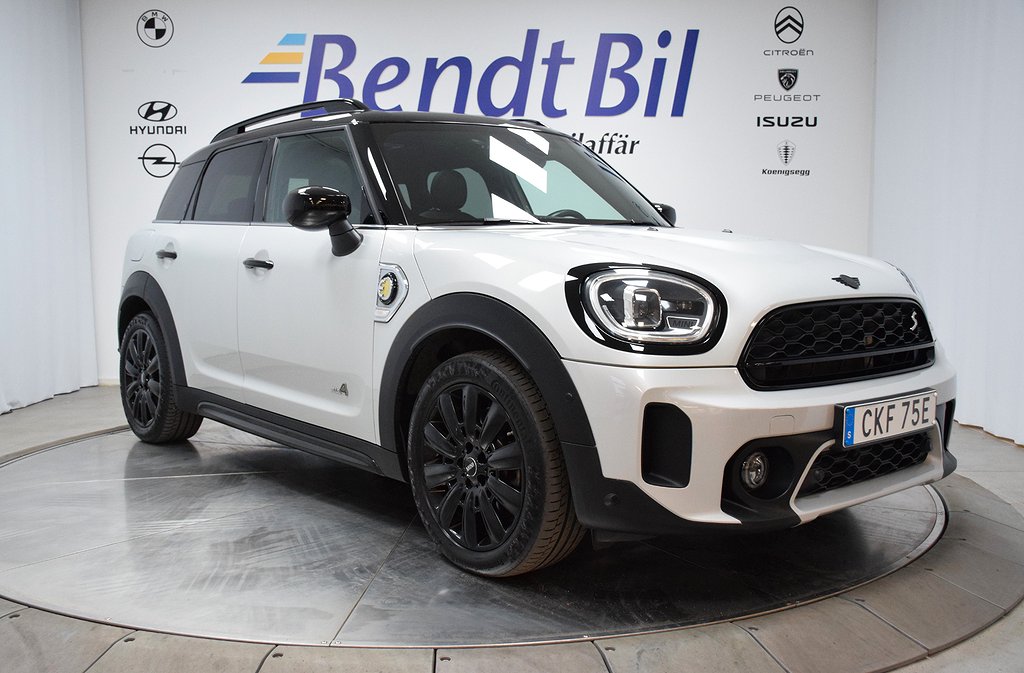 MINI Countryman Cooper SE ALL4/Panorama/Head-up/Harman/kardon