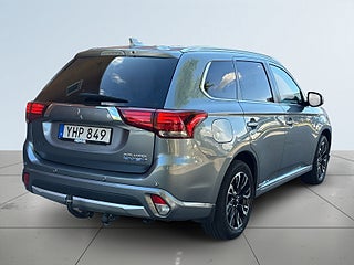 Mitsubishi Outlander PHEV CVT SoV-Däck/Rattvärm/Psens/Drag/Kamera/MoK – bild 6