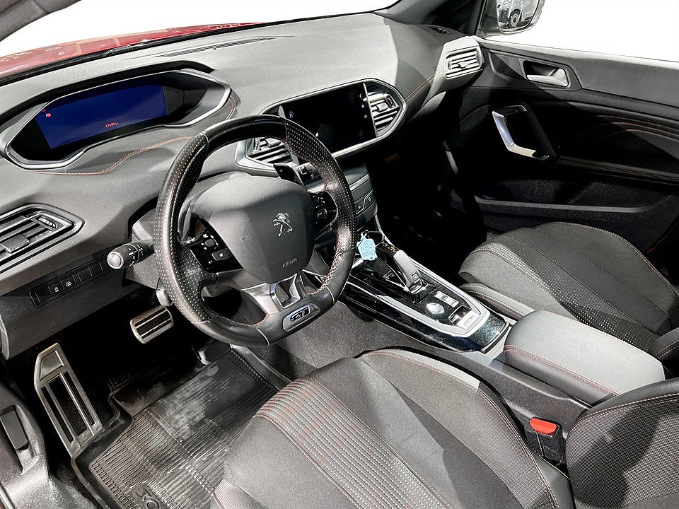 Bild på Peugeot 308 SW GT 1.2 PT 130hk Aut - B-KAMERA,PANO,NAV