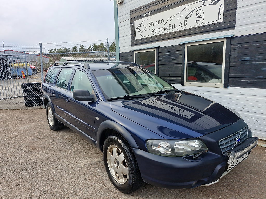 Volvo XC70 D5 AWD Business Euro 3&KamremBytt&servad