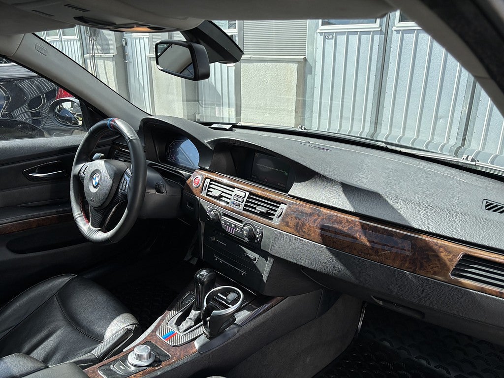 BMW 320D Touring Panorama Ny bes