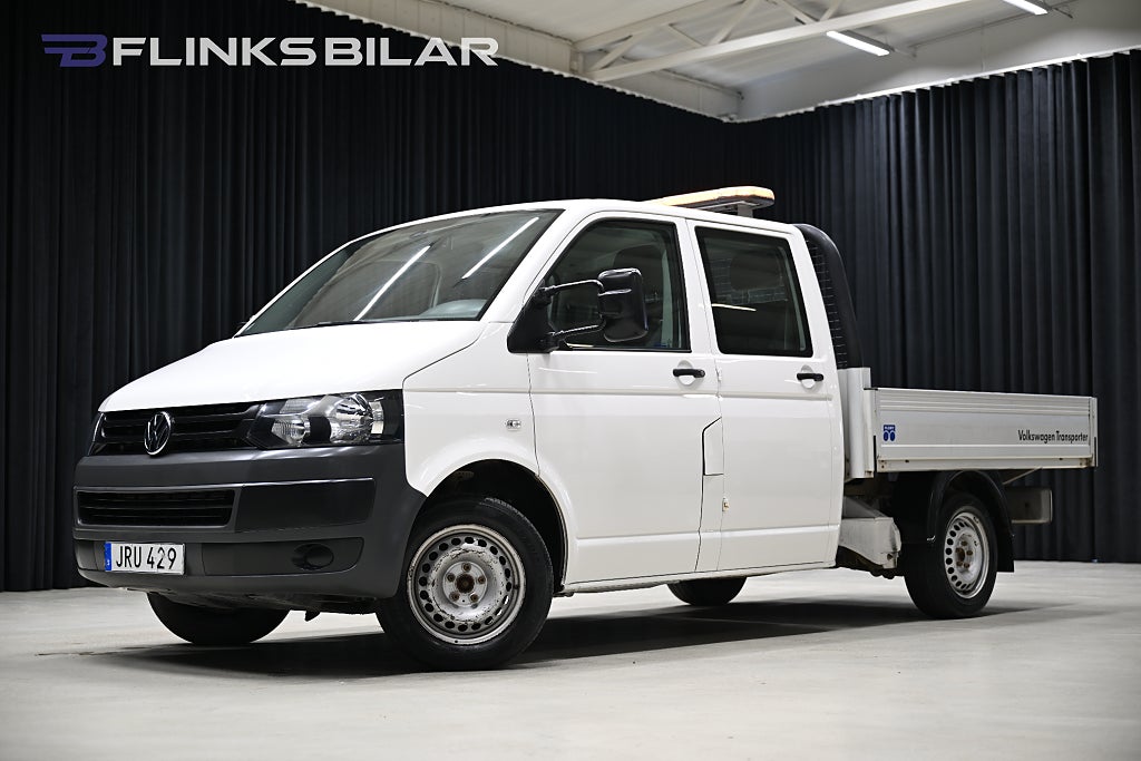 Volkswagen Transporter TDI 140HK Dubbelhytt|Flak|Drag|Värmare|Lågmil|Leasbar