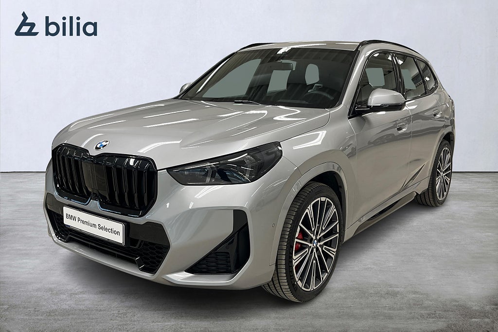 BMW X1 sDrive 18i M-Sport Pro | Drag | Head-Up | 360 kamera