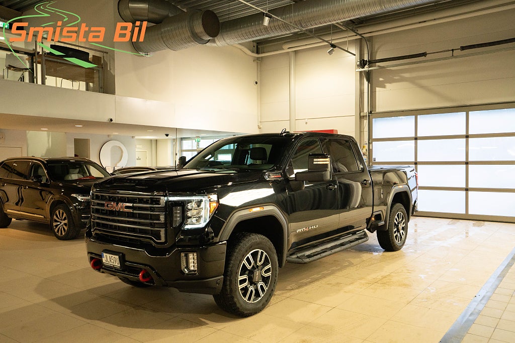 GMC Sierra 2500 HD 6.6 V8 DURAMAX 4WD LÅG SKATT MOMS 452hk