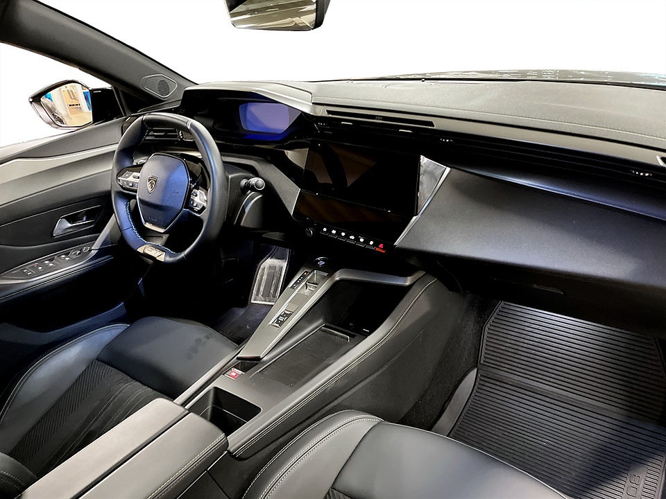 Bild på Peugeot 308 SW GT 1.2 PT 130hk Aut B-KAMERA CARPLAY