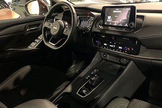 SUV Nissan Qashqai 13 av 19