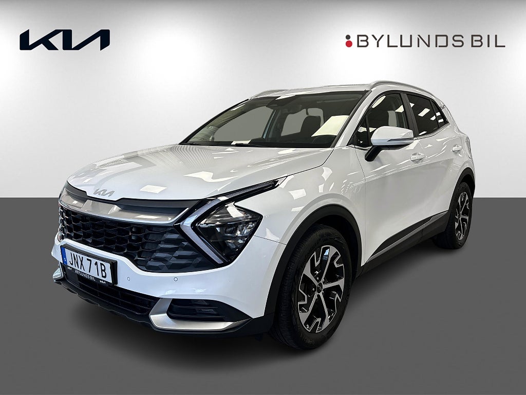 Kia Sportage Hybrid AWD Action - Dragkrok & Vinterhjul *Kia Godkänd*