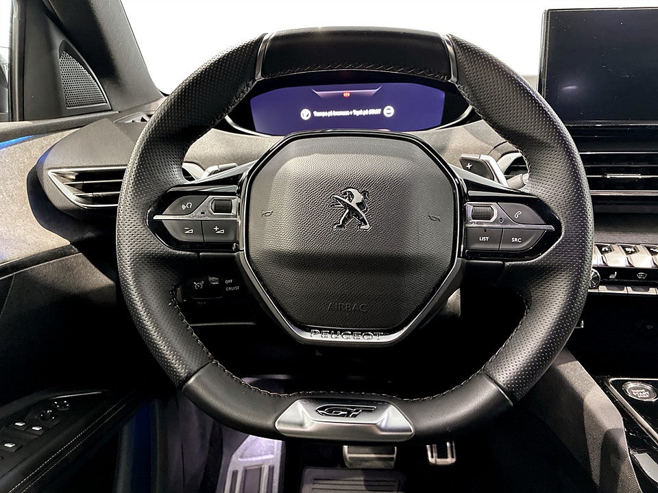 Bild på Peugeot 5008 GT 1.2 PT 130hk Aut 7-SITS B-KAMERA