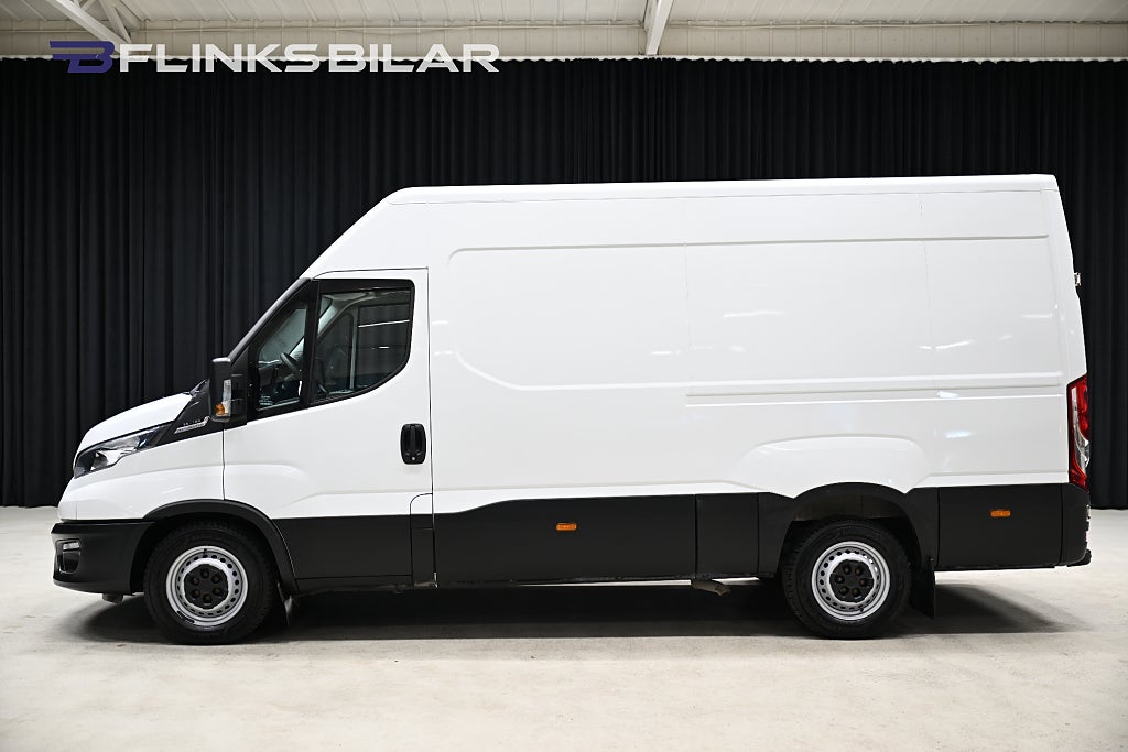 Iveco Daily 136HK L3H2 Automat|Webasto|3.5ton-dragvikt|Lågmil|Moms