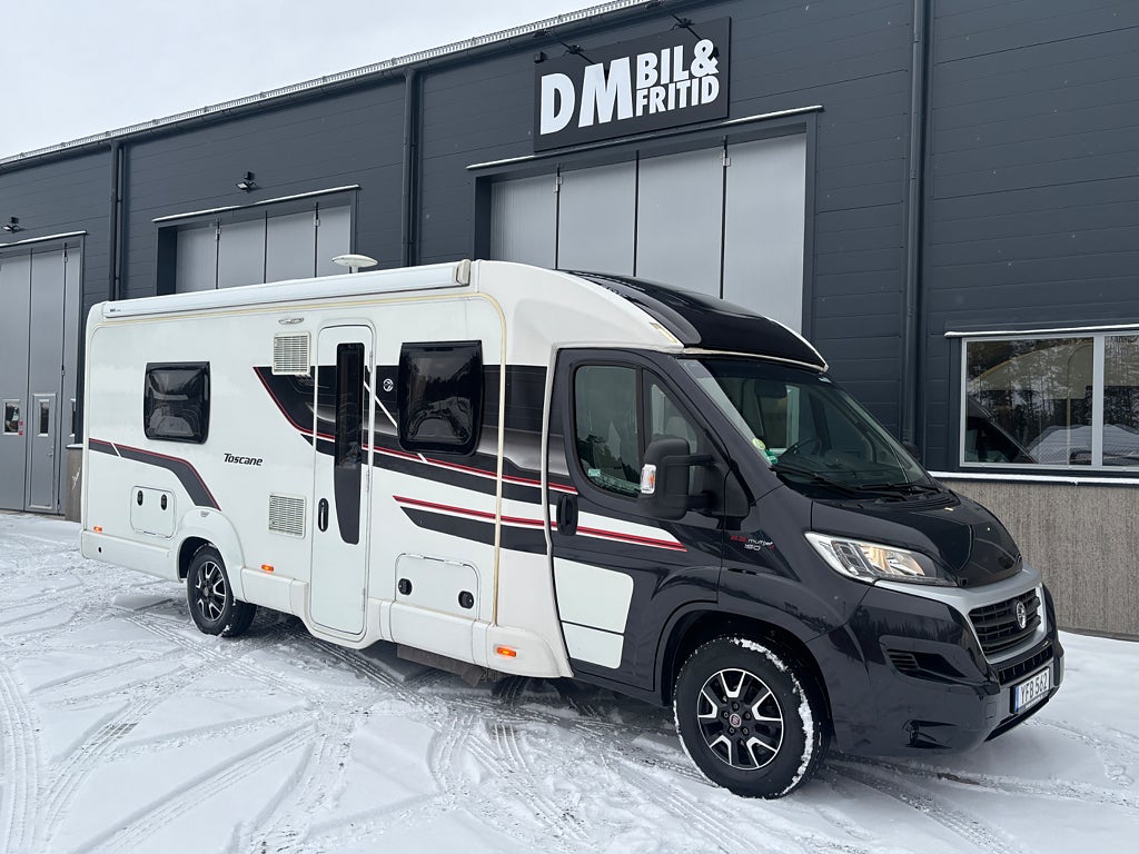 Swift Toscane 774 EB Långbädd ACx2 Solcell 150hk välskött