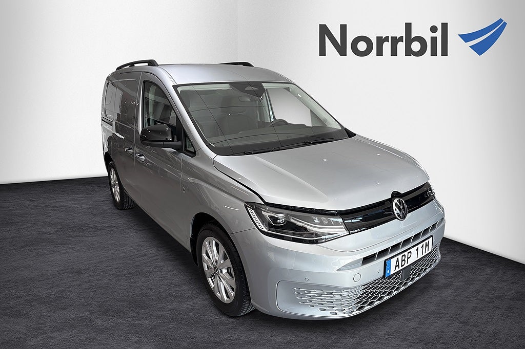 Volkswagen Caddy Cargo HJULBAS: 2755 MM KHP MOTOR: 2,0 L TD