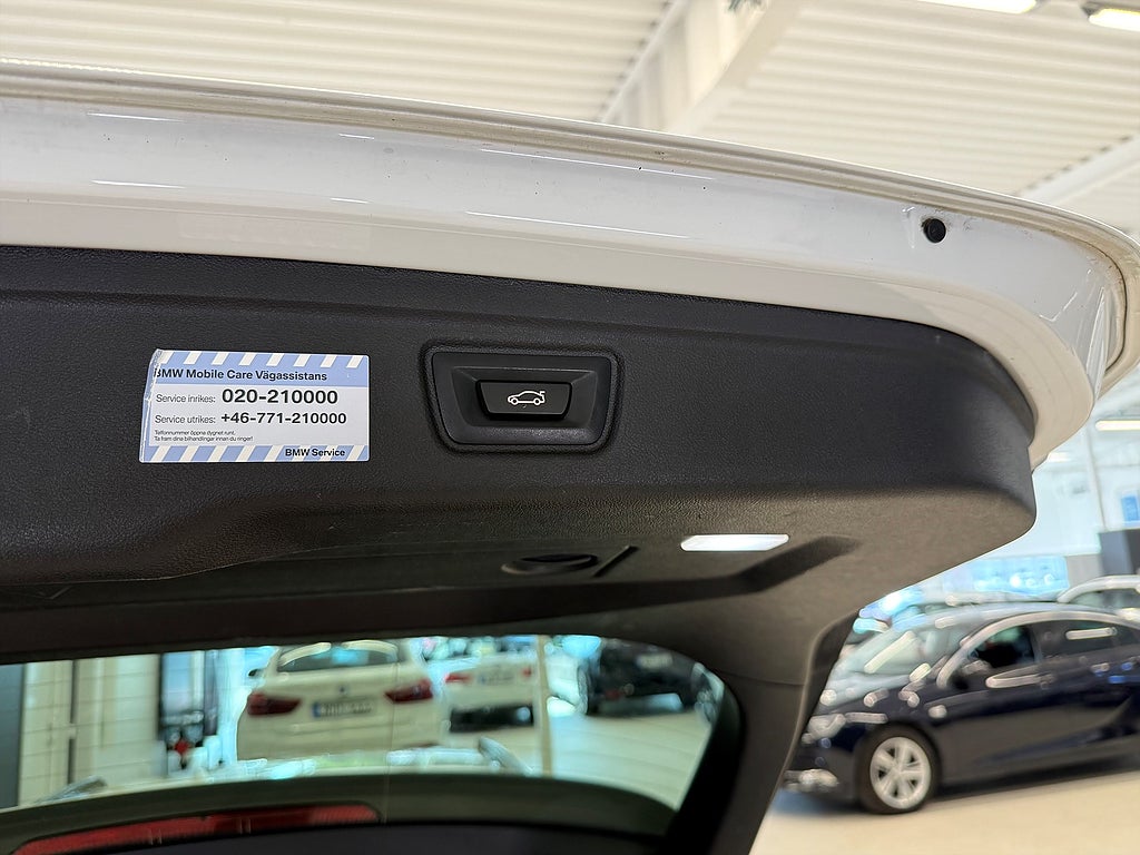 BMW 320 320d xDrive M-Sport/360-Kamera/Drag/Värmare/Displaykey