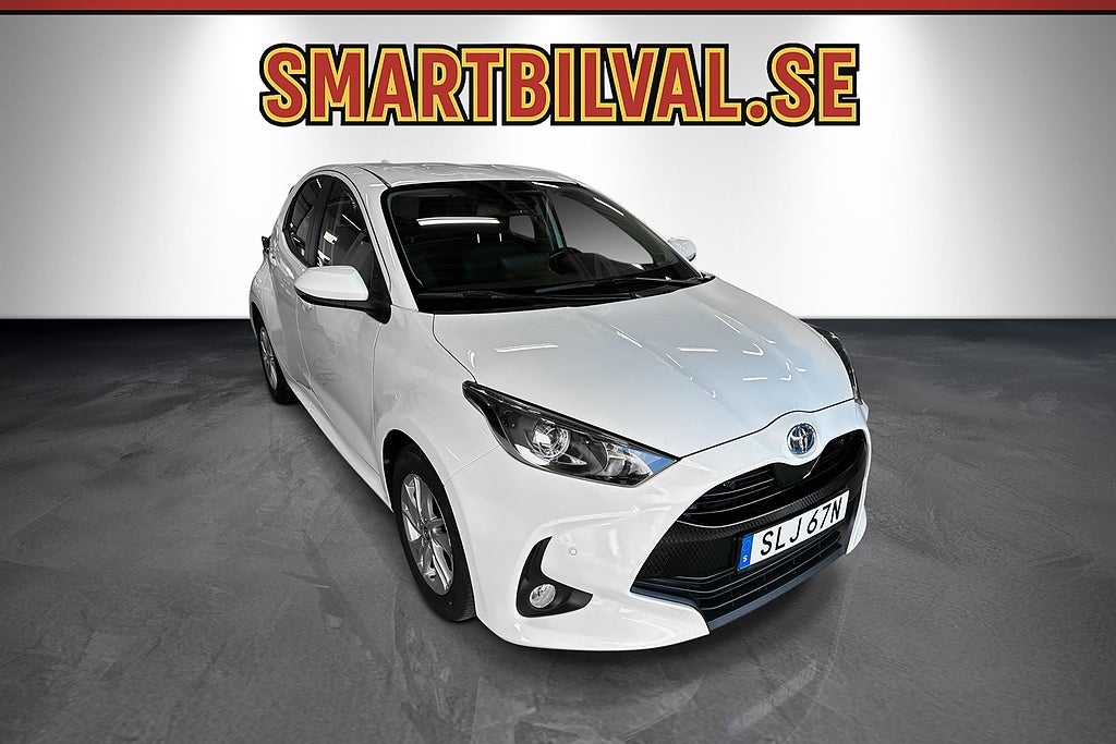Toyota Yaris Hybrid CVT Active 1 Brukare MOMS