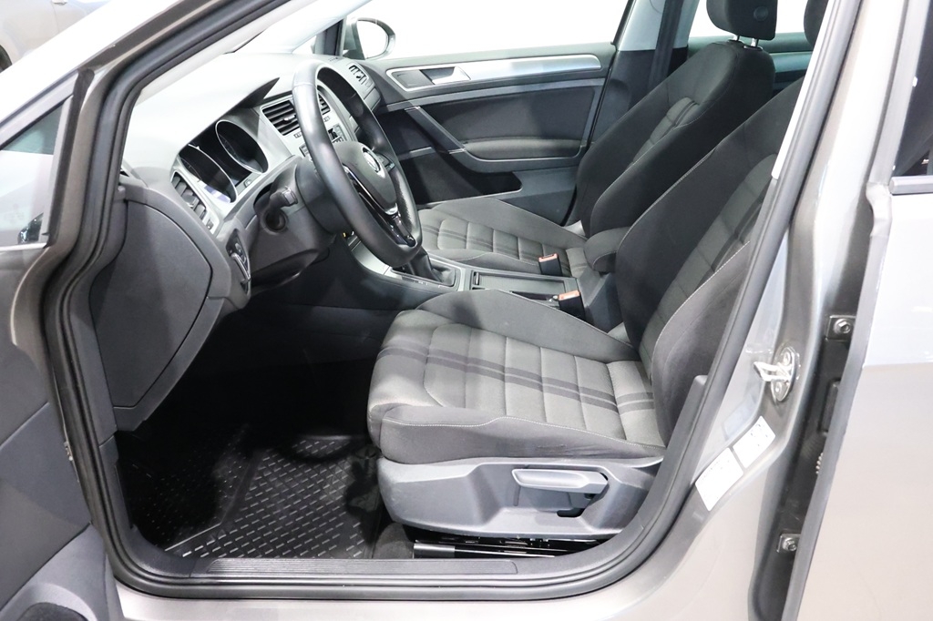 Volkswagen Golf 1.2 TSI Masters 2015, bild 5/10