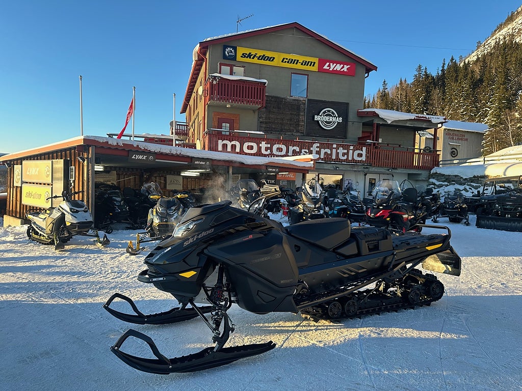 Ski-Doo Expedition Xtreme 900 Ace Turbo R -26 