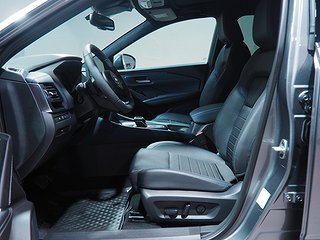 SUV Nissan Qashqai 11 av 24