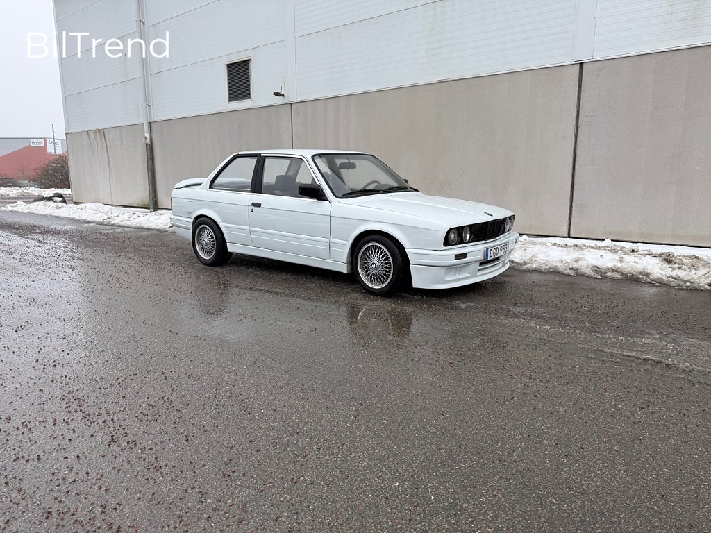 BMW 318 E30 Coupé V12 *RESERVERAD*