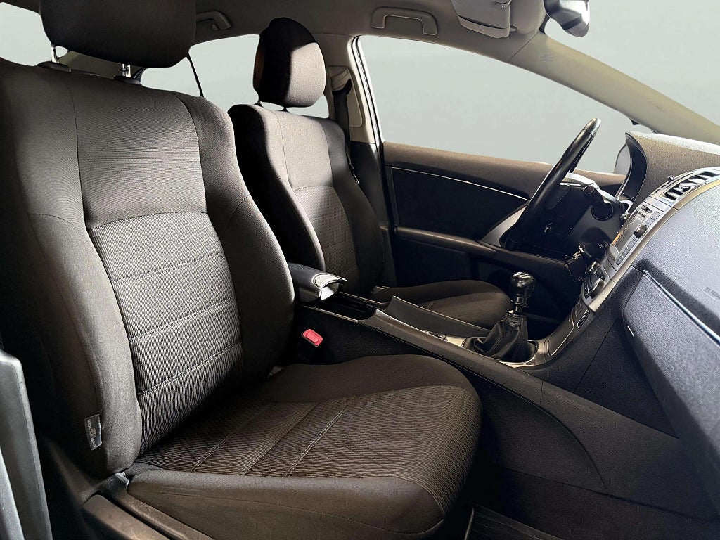 Toyota Avensis Sedan 1.8 Valvematic Business Hemleverans ingår - miniatyr 13