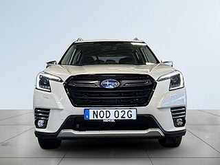 Subaru Forester e-Boxer XFuel Lineartronic MOMS/1-Ägare/Drag/S&V-Däck – bild 2