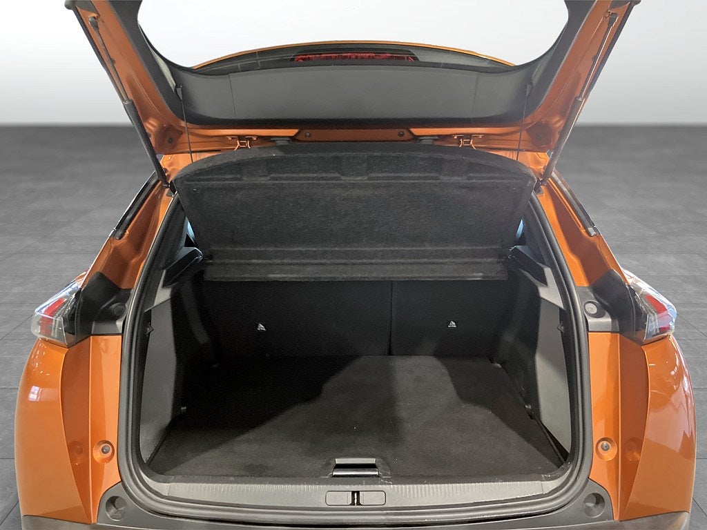 Bild på Peugeot E-2008 Allure Pack 50kWh 136hk Aut - B-KAMERA, CARPLAY