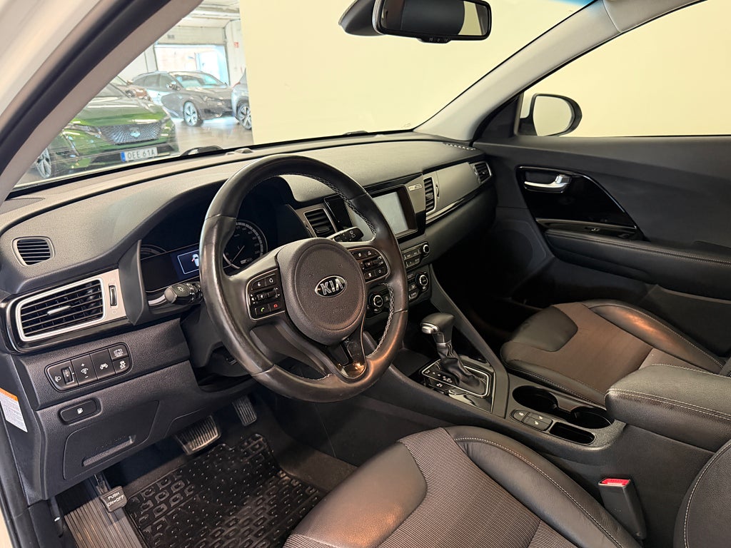 Kia Niro Hybrid DCT Advance Plus Euro 5 Navi SoV Hjul thumbnail