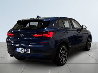 BMW X2 xDrive25e Aut Advantage Kamera Värmare HuD Skinn S&V – bild 5