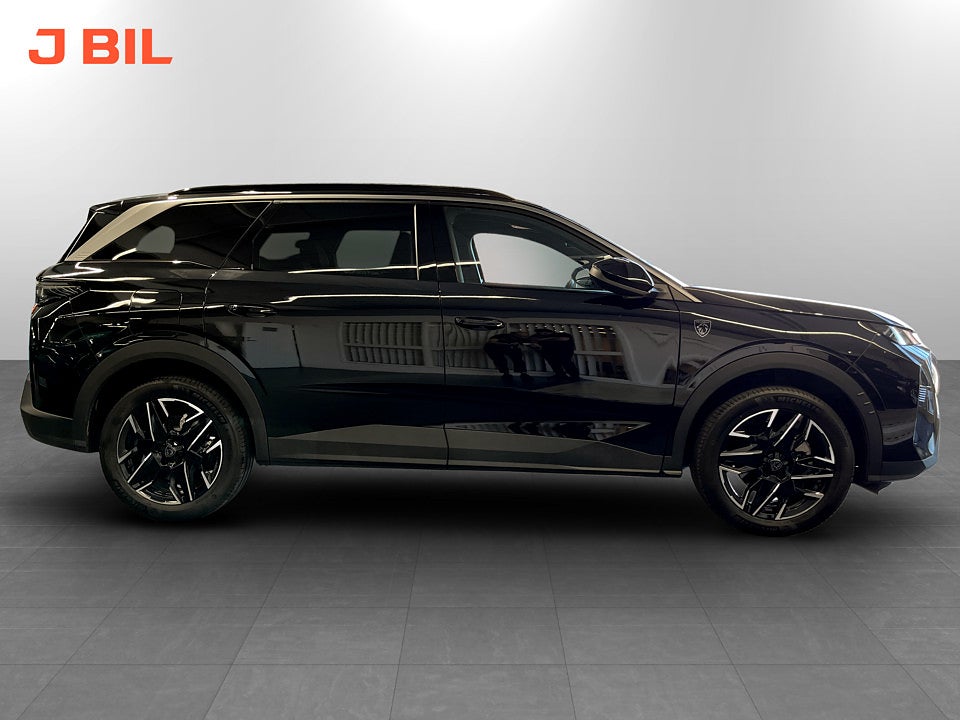 Bild på Peugeot 5008 GT Hybrid 145hk Aut 7-SITS B-KAMERA CARPLAY