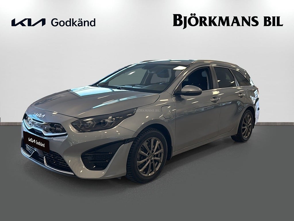 Kia Ceed SW Plug-in Hybrid Action