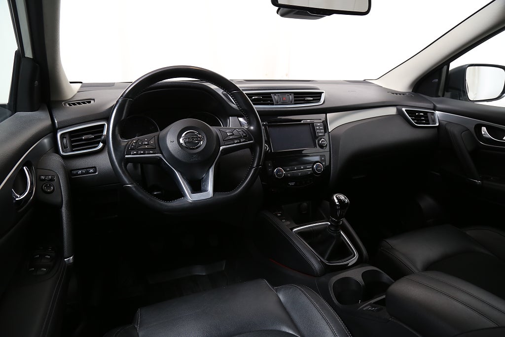 Nissan Qashqai 1,2 DIG-T 115hk Keyless Navi 360°-kamera 2018