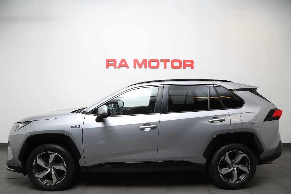 Toyota RAV4 Plug-in Hybrid E-CVT X-Edition AWD Extraljus Drag 2021