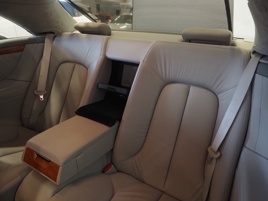 Mercedes-Benz CL 600 V12 500hk | Navi | Kylskåp | Taklucka | 2005