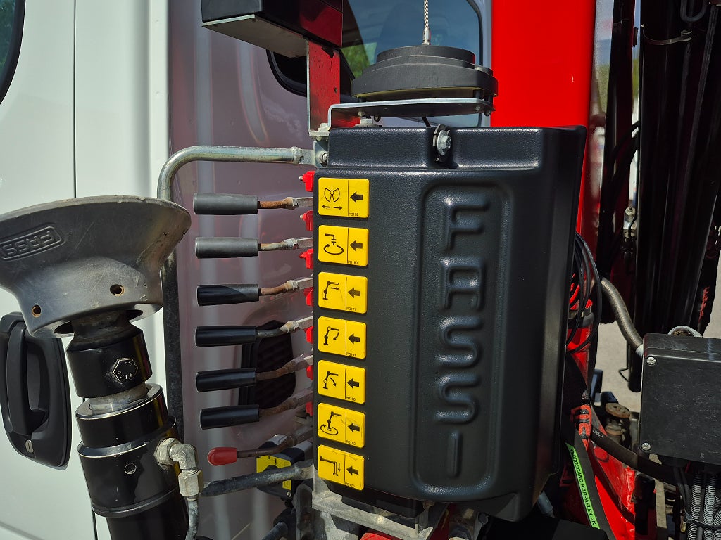 Iveco Daily 72C18 Automat Kranbil Fassi Kran Euro 6