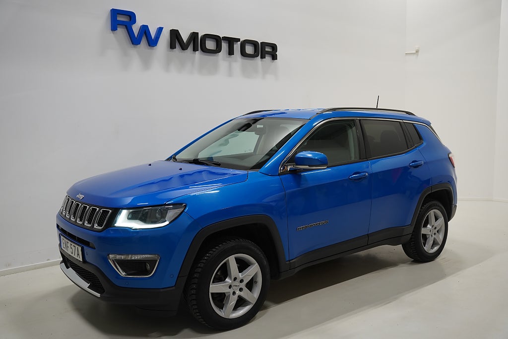 Jeep Compass 1.4 4WD 170hk B-kamera Navigation P-sensorer Carplay 