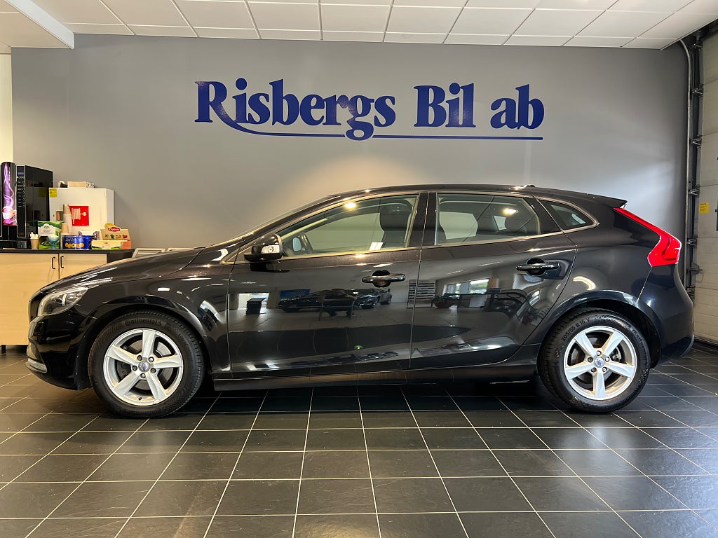 Volvo V40 D2 Powershift Your Kinetic S & V-Hjul!
