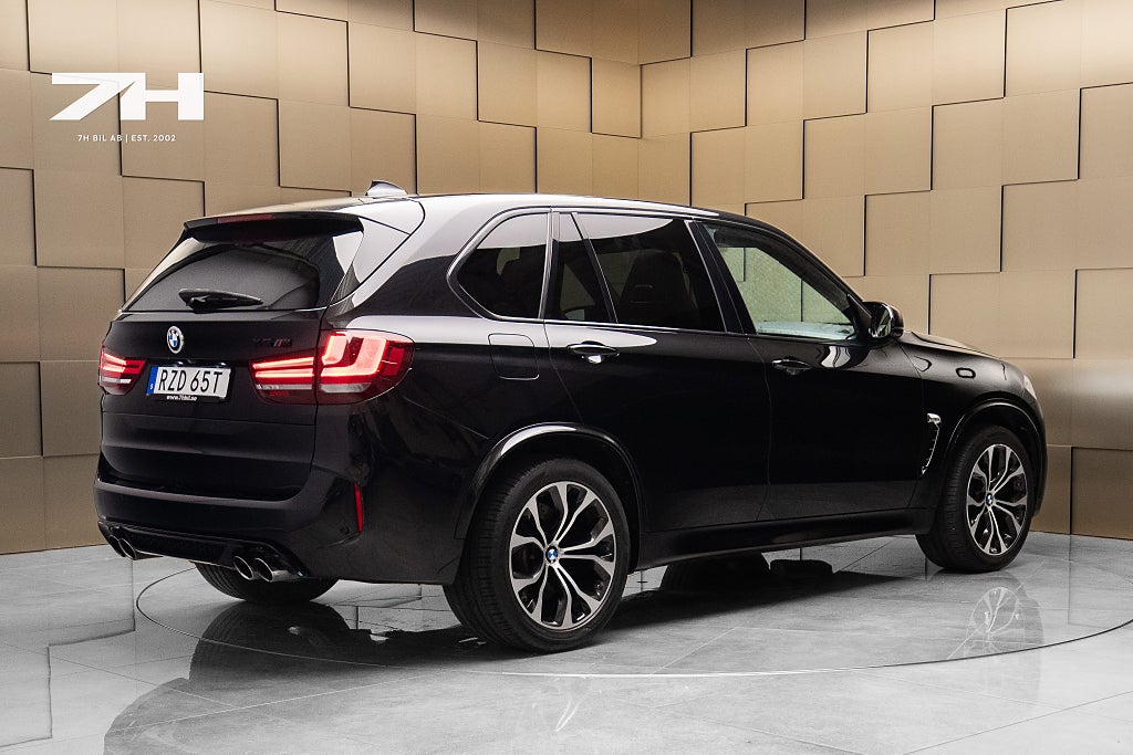 BMW X5 M / 360° / Pano / HuD / H&K / Värmare