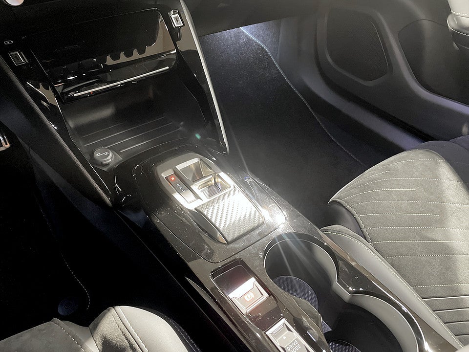 Bild på Peugeot 2008 GT Hybrid 145hk Aut - OMGÅENDE LEVERANS!