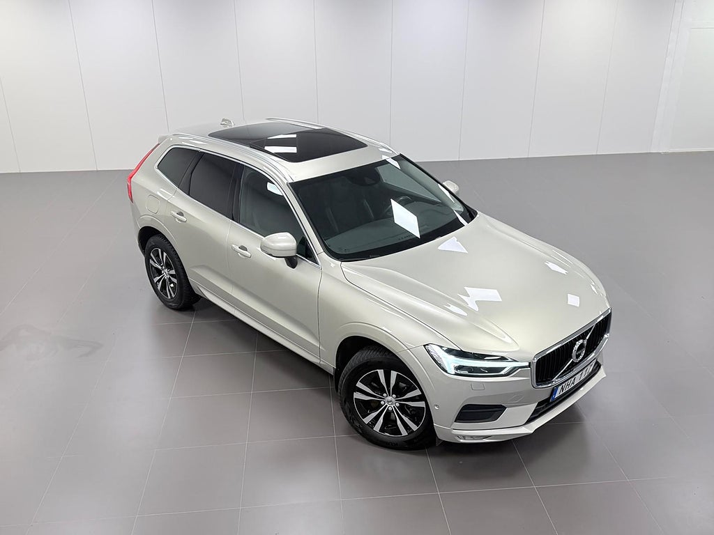 Volvo XC60 B4 AWD / PANORAMA / 360º / DRAGKROK / V-HJUL