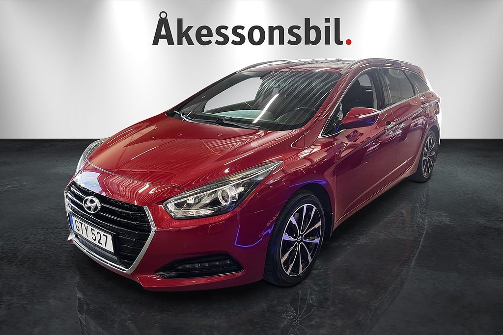 Hyundai i40 1.7 D Kombi (141hk) V-hjul, Drag, Backkamera, Navi