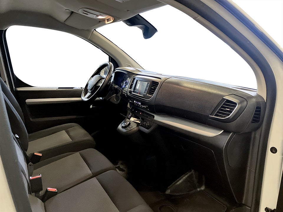 Bild på Citroën Jumpy Business Premium 2.0 BHDi 145hk Aut L3 B-KAMERA DRAG