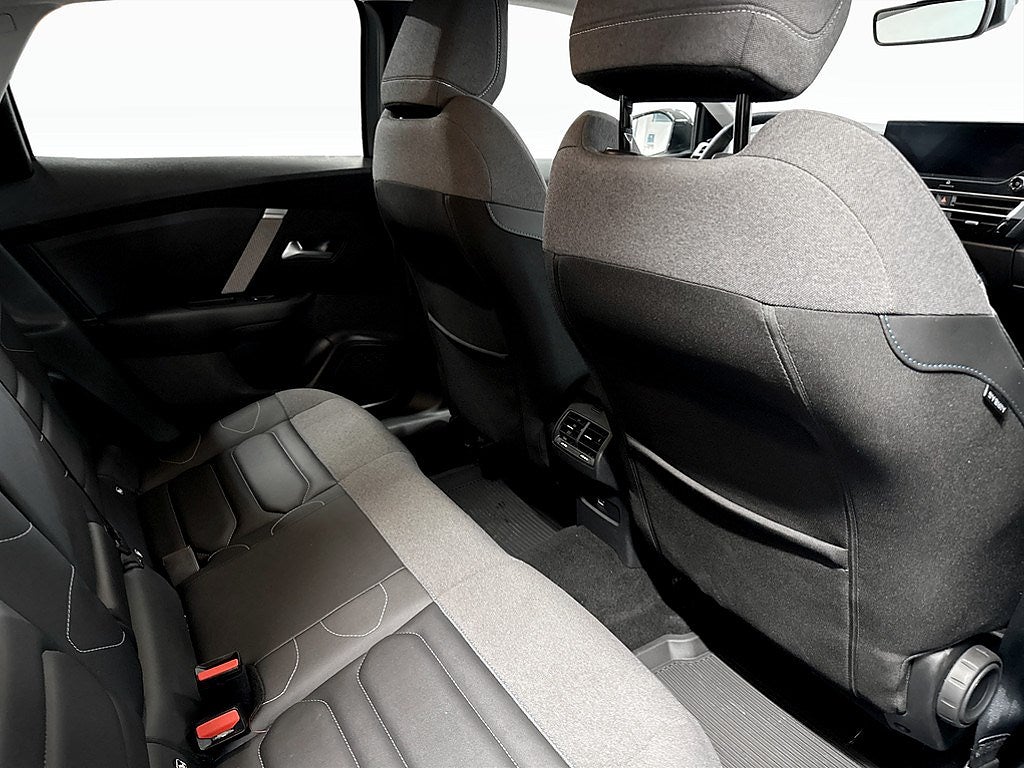 Bild på Citroën C4 Shine 1.2 PT 130hk Aut - 360-KAMERA, CARPLAY