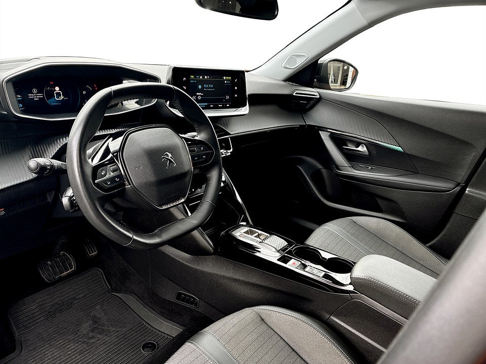 Bild på Peugeot E-2008 Allure 50kWh 136hk Aut B-KAMERA CARPLAY