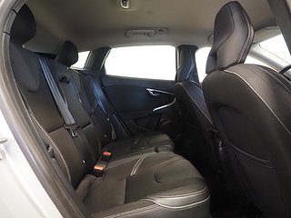 Halvkombi Volvo V40 11 av 25