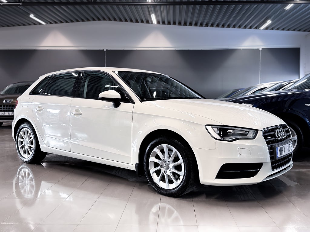 Audi A3 Sportback 2.0 TDI quattro Nyservad Nybesiktigad BT 