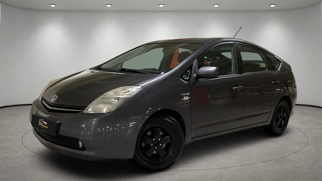Toyota Prius 1.5 VVT-i + 3CM CVT Ny Servad/Besiktad Årsskatt 360