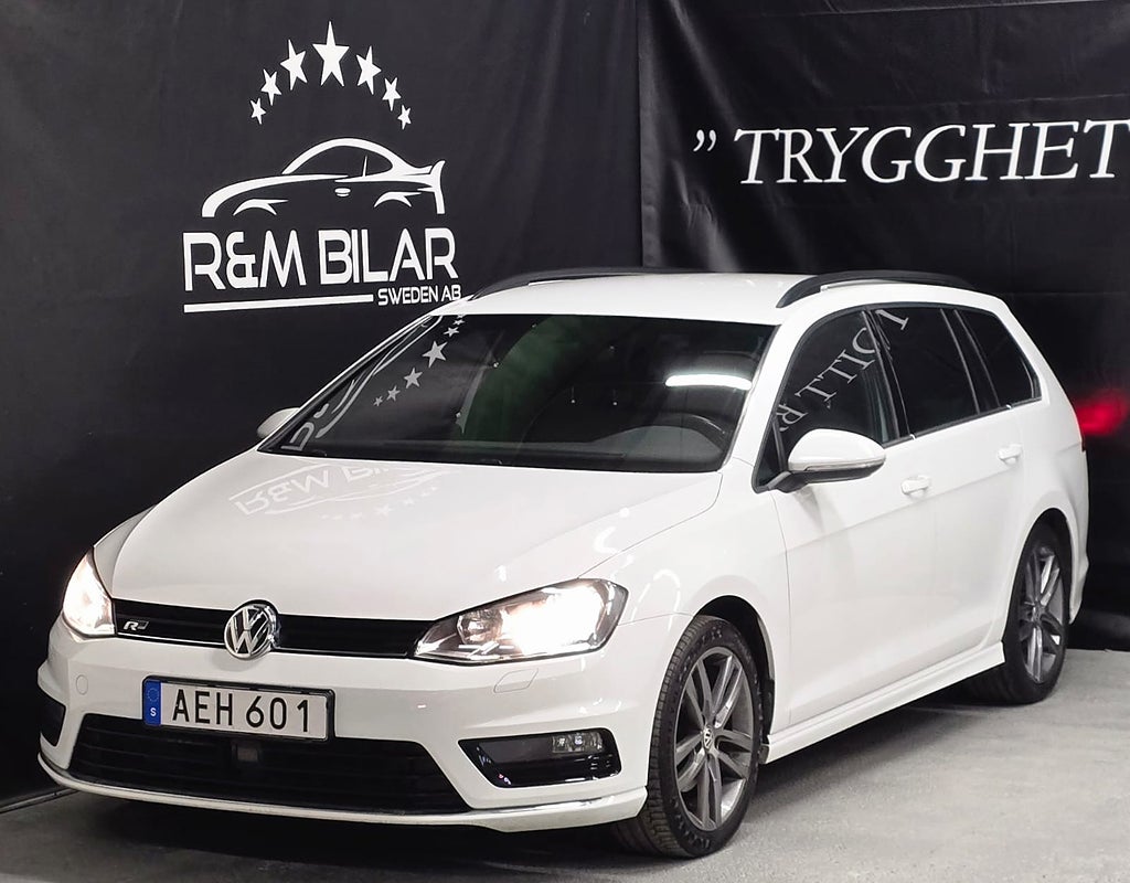 Volkswagen Golf R-Line, Få-ägare, Drag, B-kam, CarPlay, Ny Serv/Bes!!!