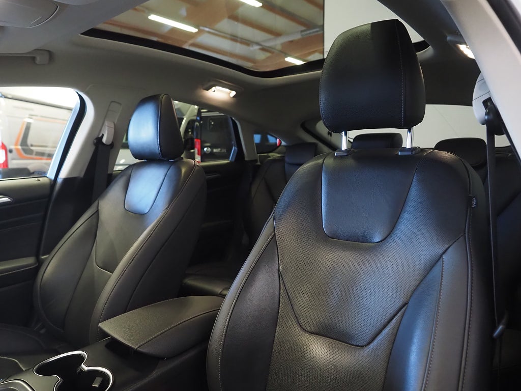 Ford Mondeo 2.0 TDCi Bi-Turbo 210hk Titanium Business Pano Kamera 2018